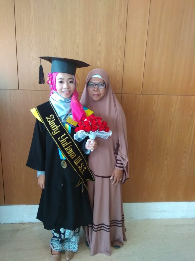 Ibuku Pahlawanku, Terimakasih Ibu Untuk Semua Perjuanganmu. I Love U.