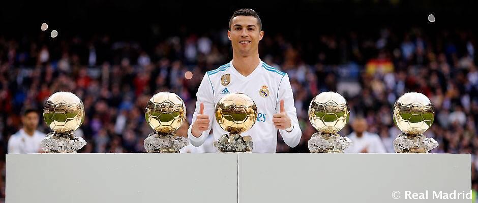 Messi dan Ronaldo Bersama Para Legenda di Starting XI Ballon d'Or Sepanjang Masa