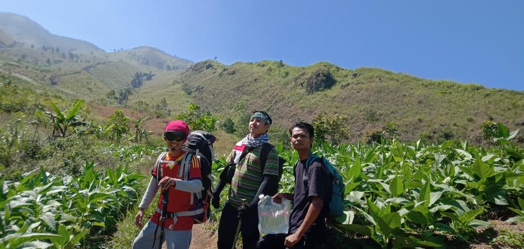 &#91;COC Travellers&#93; Segarkan Otak Dengan Indahnya Pendakian Gunung Guntur, Garut