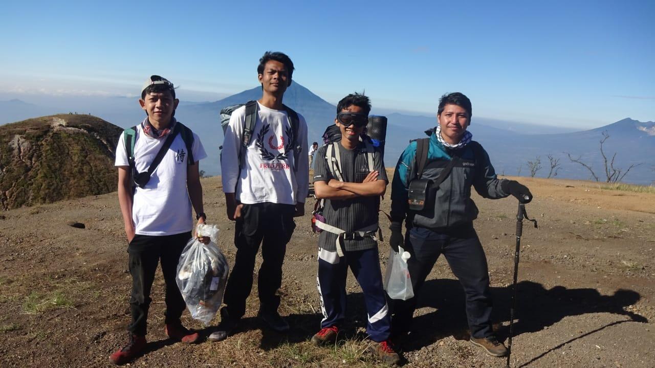 &#91;COC Travellers&#93; Segarkan Otak Dengan Indahnya Pendakian Gunung Guntur, Garut