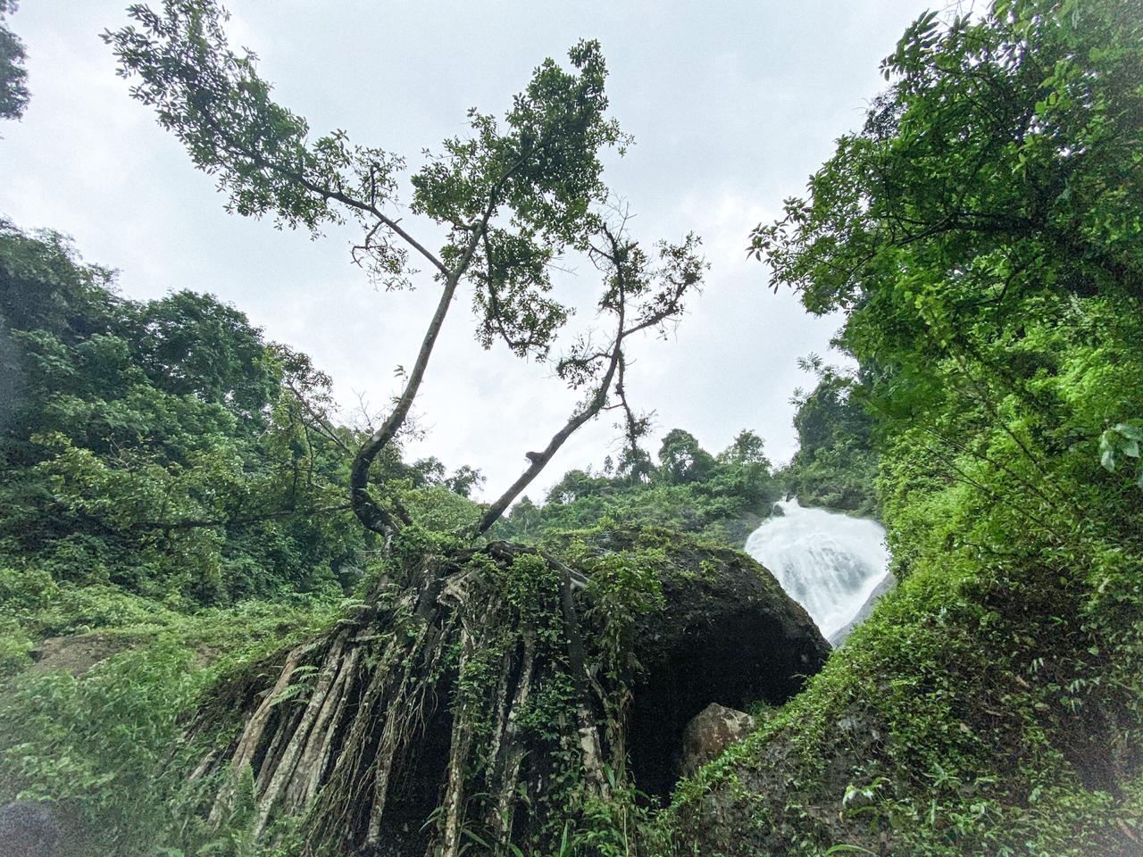 Indahnya Curug Winong di Wonosobo