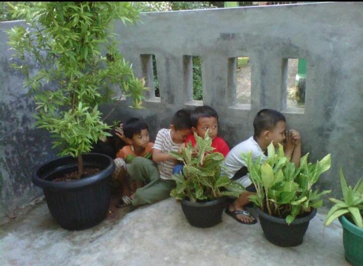 Permainan Anak - Anak Zaman Old Yang Jarang Terlihat Dimainkan Anak - Anak Zaman Now!