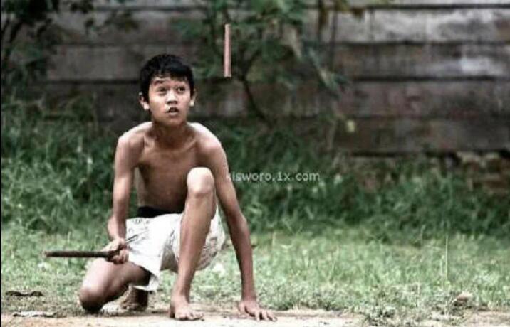 Permainan Anak - Anak Zaman Old Yang Jarang Terlihat Dimainkan Anak - Anak Zaman Now!
