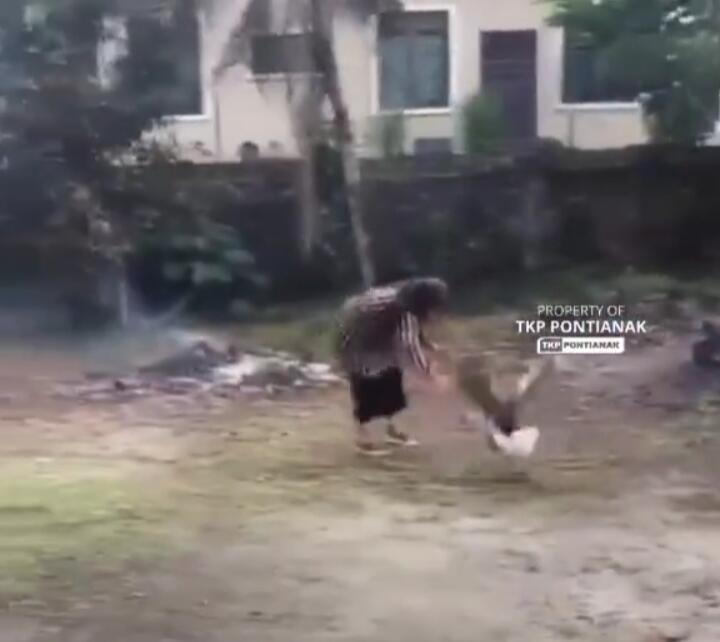 Dikejar 'Preman Kampung' Paling Berbahaya, Perlawanan Wanita Ini Bikin Dilema!