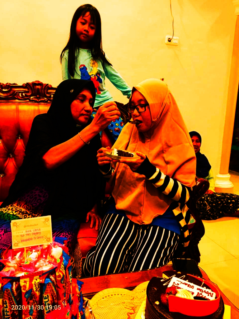 Untaian Kata Ungkapan Cinta Untuk Mama