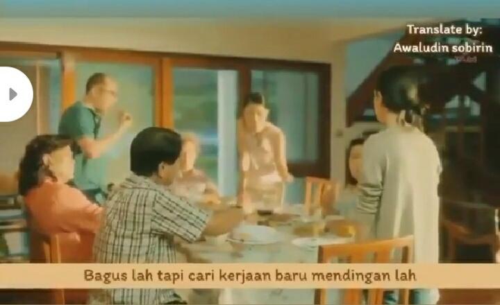 Iklan Thailand ini Nyindir Budaya Basa-basi Saat Kumpul Keluarga, Asli Kocak Banget!