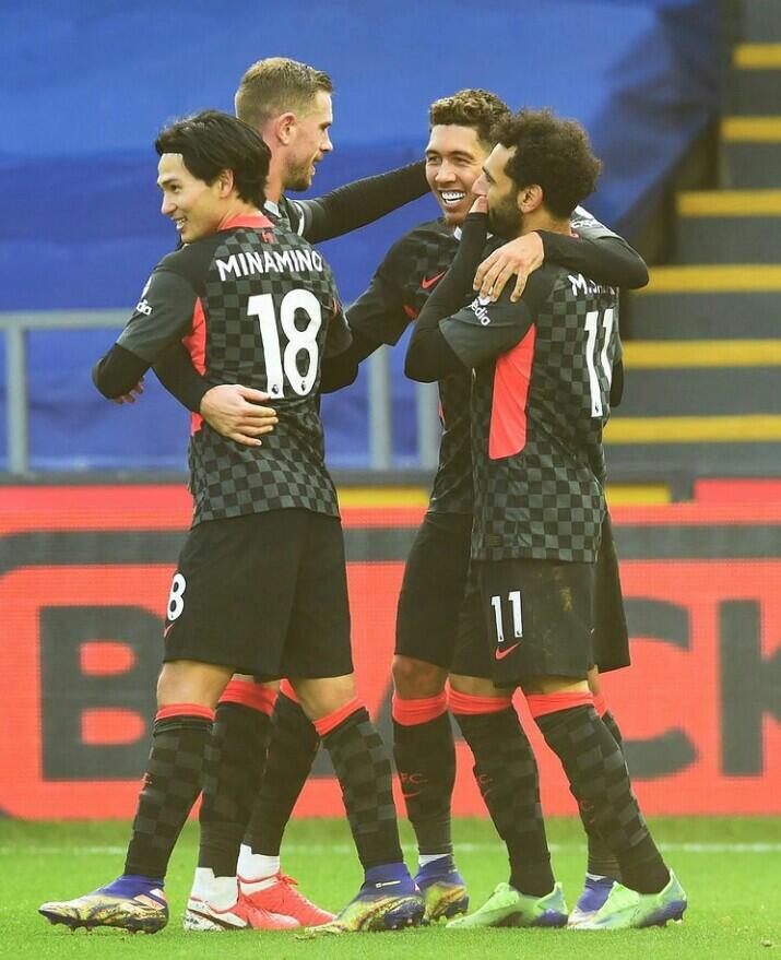 Cerita Kompak Si Merah dan Setan Merah!