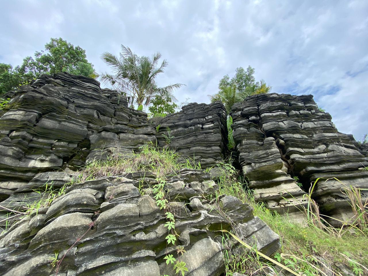 Lubang Sewu, Wadas Lintang Pesonanya Membuat Senang 