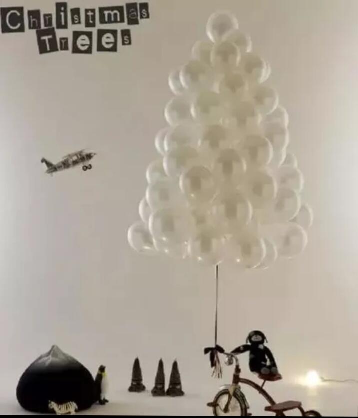 Rekomendasi Pohon Natal Unik, No 1 dari Balon!