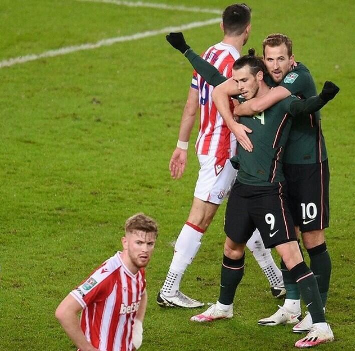 Cerita Serba 3 Usai Babak Delapan Besar Piala Liga Inggris Berakhir!