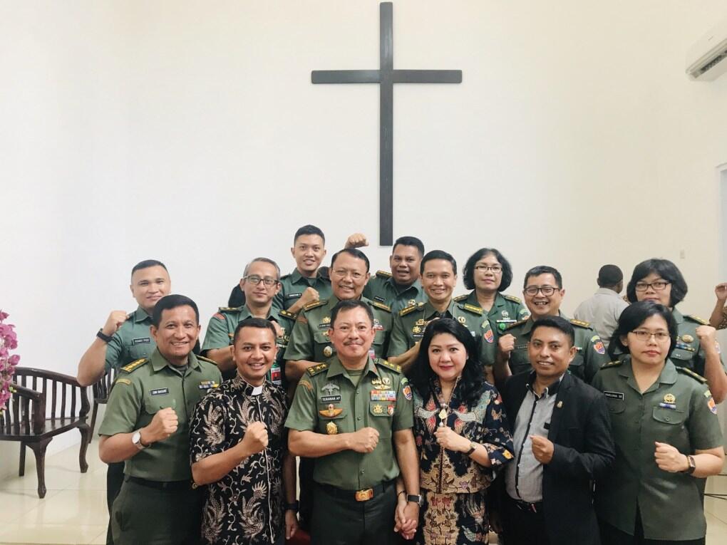 Ucapan Selamat Natal Menkes Terawan Sehari Sebelum Dicopot