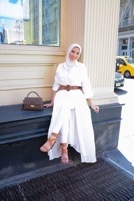 Tips Padu-Padan Kemeja Putih Buat HIJABER, Simple Tapi Keren!!!