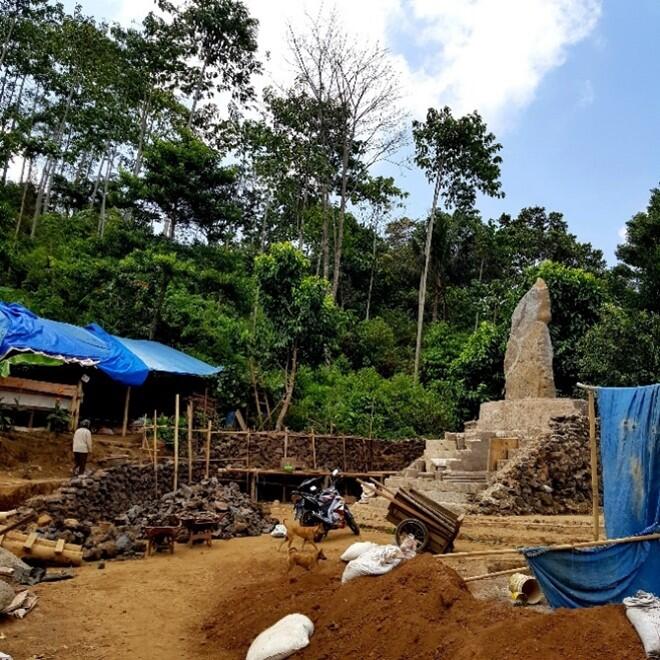 Religious minorities in Indonesia face blasphemy prosecutions, intimidation,