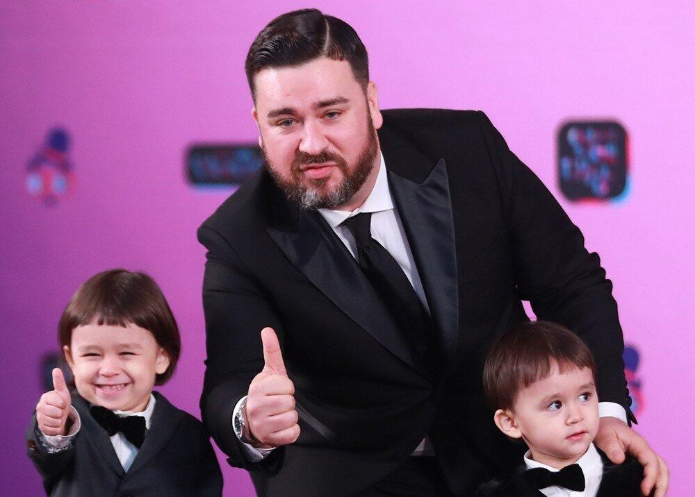 Ngaku Ngefans 'BTS', Sam Hammington Malah Dapat DM Tak Menyenangkan
