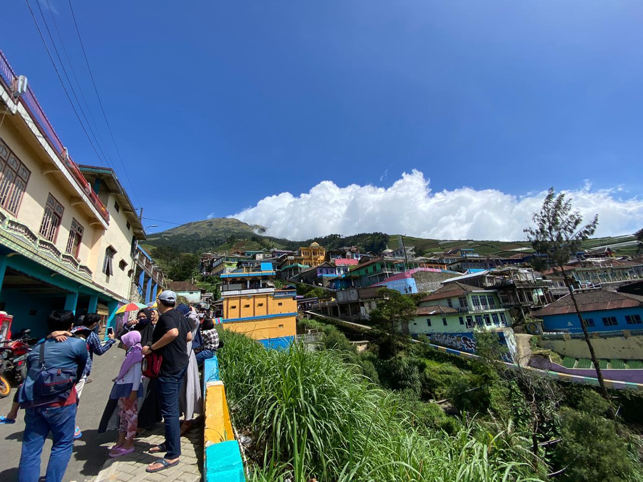 Yang Baru dan Yang Tersembunyi di Nepal van Java