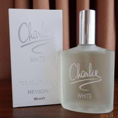 Siapa disini yg pernah pakai parfum charlie white revlon? 
