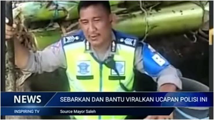 Polisi Masuk Liang Kubur, Berikan Pesan Ingat Mati Untuk Rekan Polisi Yang Lain.