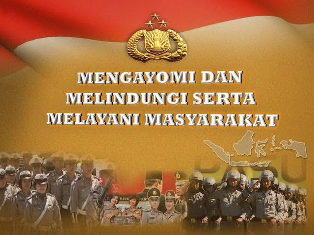Polisi Masuk Liang Kubur, Berikan Pesan Ingat Mati Untuk Rekan Polisi Yang Lain.