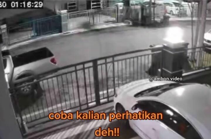 Ngeri, Heboh Video Sosok Bayangan Hitam Terbang Melintasi Jalan! Setan Jenis Apa?