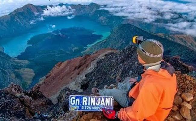 Pendaki Terjatuh ke Jurang Gunung Rinjani, Korban Ditemukan Meninggal Dunia