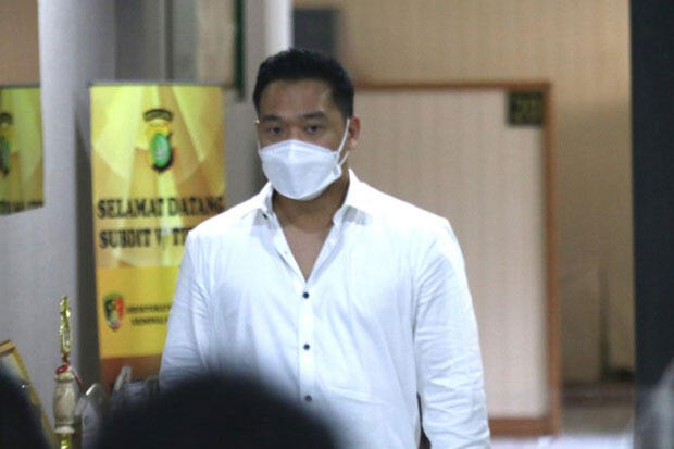 Ngaku Nyesel Soal Video Syur dengan Gisel, Nobu Siap Menerima Konsekuensi Hukum