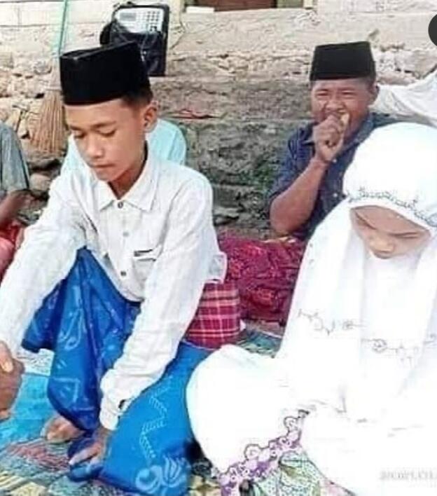 Bocah Ini Menikah Muda, Efek Sekolah Online? Semoga Samawa Ya, Dek!