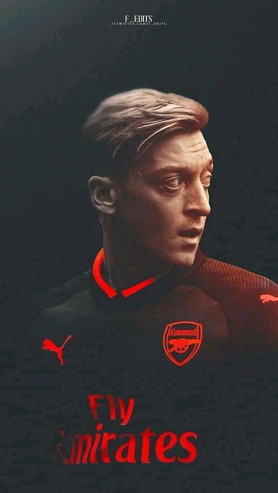 Mesut Ozil dengan Kearifan Lokal