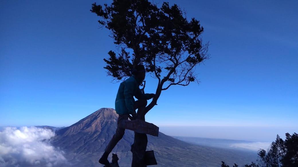 Pendakian Gunung Sumbing Via Bowongso. Jangan Pernah Bilang Capek, Jauh, dan Dingin