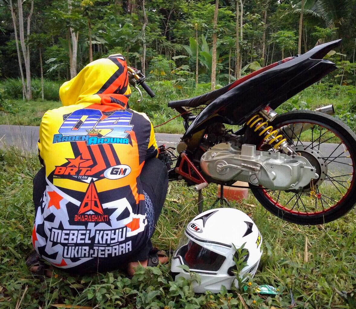 30 foto Joki drag bike Raden Arjuna / pembalap drag bike