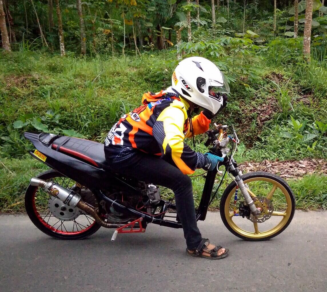 30 foto Joki drag bike Raden Arjuna / pembalap drag bike
