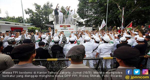 Uang di Rekening FPI Dicurigai Hasil Pidana, Munarman: Itu Semua dari Umat