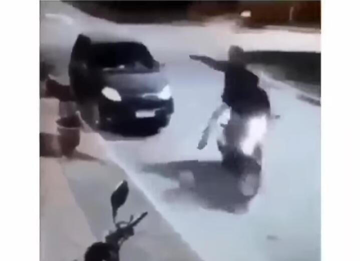 Kocak! Seorang Begal Salah Rampok Temannya Sendiri, Endingnya Malah So Sweet