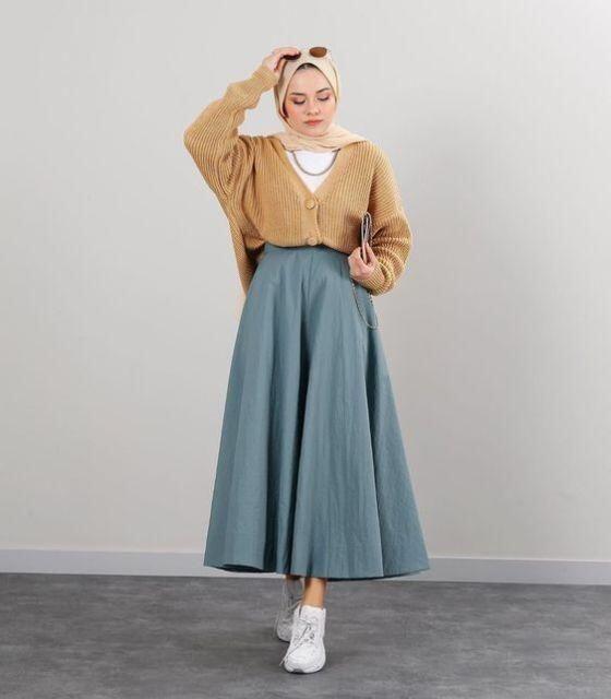 Trik Berpakaian Style Vintage Agar Nggak Terlihat Tua, Termasuk untuk Hijaber