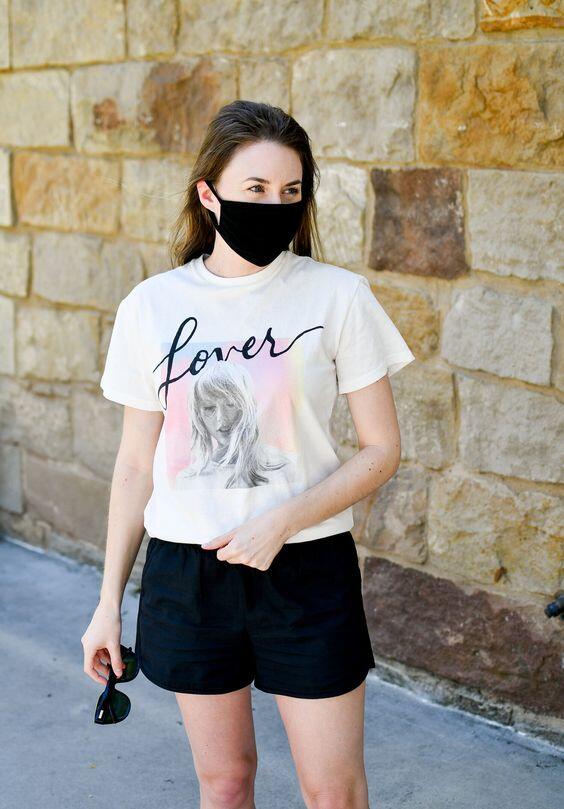 SIAP MENYAMBUT TREN FASHION 2021? Inilah Prediksi Trend Fashion 2021