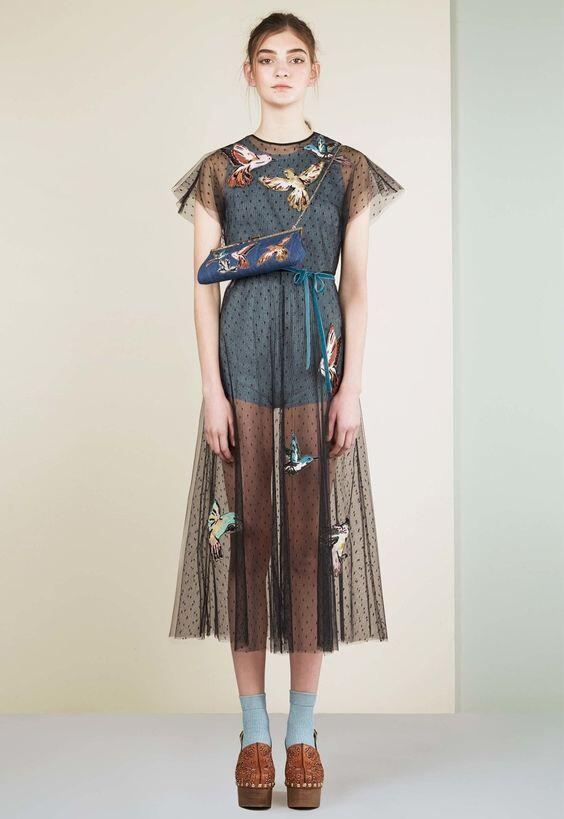 SIAP MENYAMBUT TREN FASHION 2021? Inilah Prediksi Trend Fashion 2021