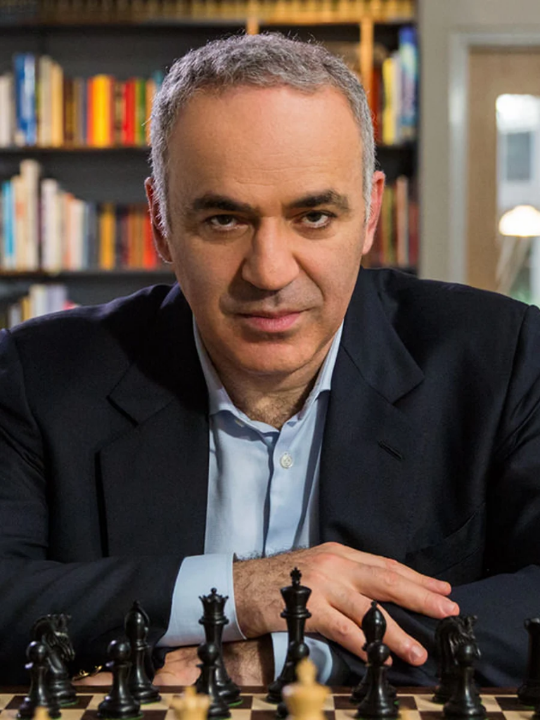 Deep Blue! Komputer Yang Mengalahkan Juara Dunia Catur &quot;Garry Kasparov&quot; Pada 1997!