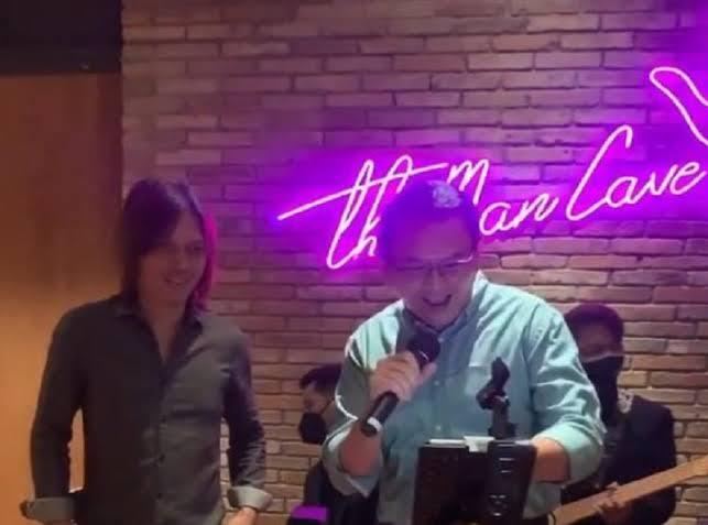 Raffi Ahmad Minta Maaf, Gara-Gara Habis Vaksin, Party Dan Berkerumun Tanpa Masker