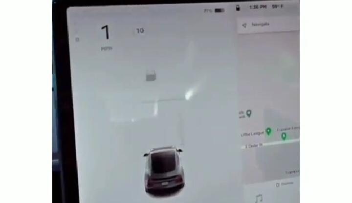 Aneh, Mobil Tesla Ini Deteksi Keberadaan Manusia di Kuburan! Apakah Punya Indera ke6?