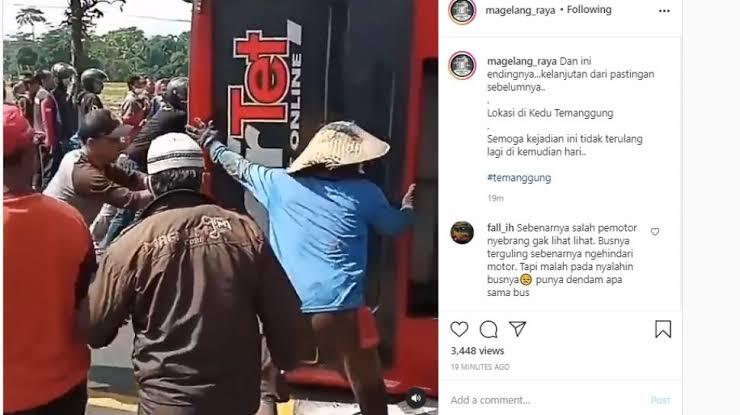 Mengerikan!! Detik-Detik Bus Terguling Ketika Menghindari Motor, Bikin Merinding