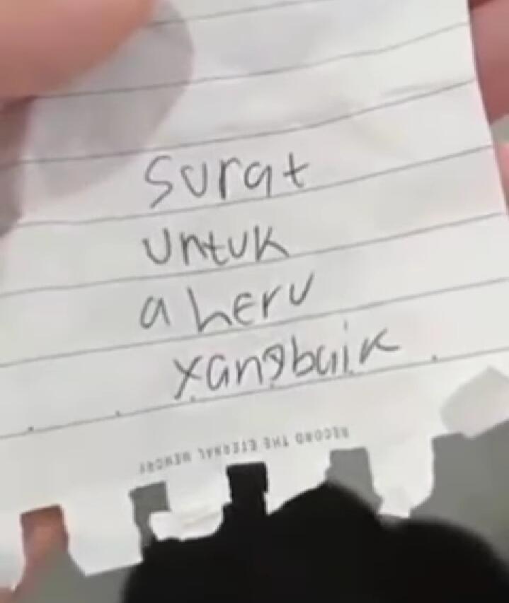 2 Gadis Kecil Ungkapkan Perasaan Ke Pria Dewasa Lewat Surat! Apa Pengaruh Tontonan?