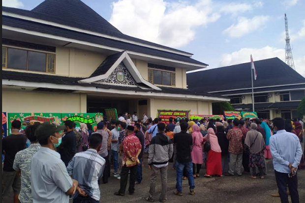 Tersandung Kasus Cabul dan Ijazah Palsu, 2 Kades Terpilih Ikut Dilantik