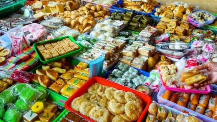 Betapa Nikmatnya Kue Jajanan Pasar Tradisional !!!