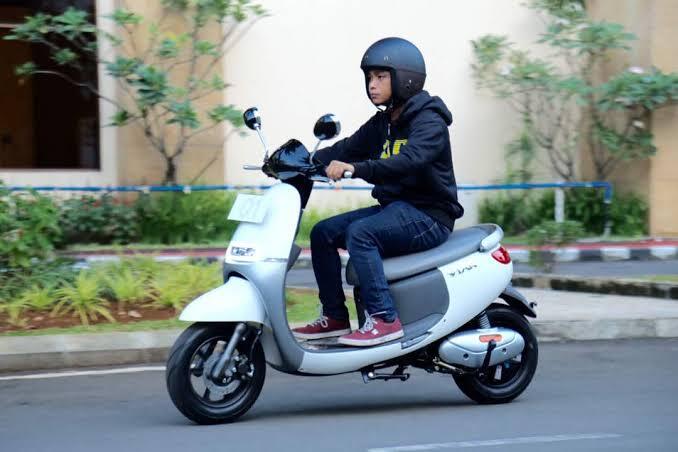 Yes Untuk Mobil Listrik, Tapi Sekarang Harganya Masih Terlalu Mahal Untuk Dewakere