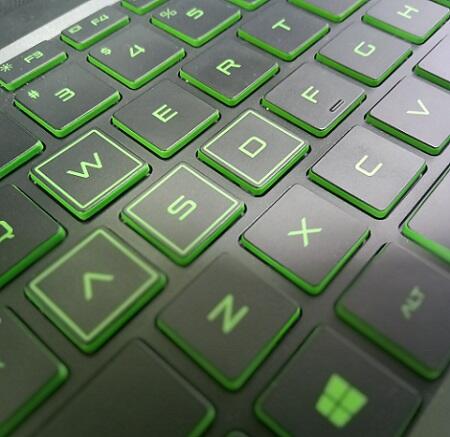 Bingung Cari Laptop Gaming Murah Tapi Performa Tinggi dan Desain Oke? Inilah Tipsnya!
