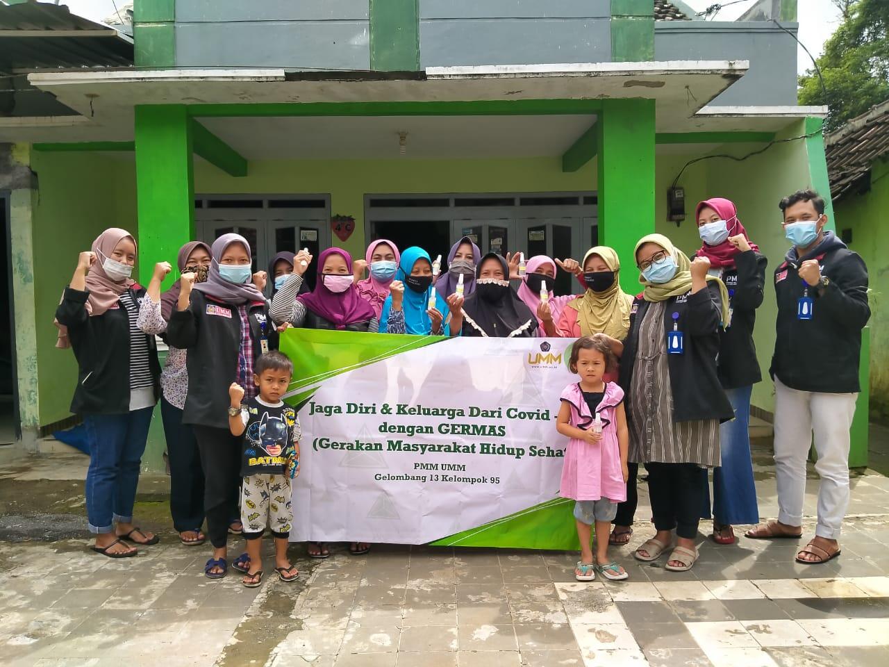 Sosialisasi Pembuatan Handsanitazer oleh PMM UMM 95