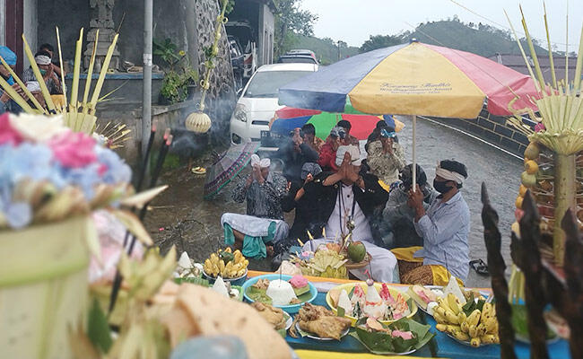 Merasakan Atmosfer Majapahit di Kampung Thintir