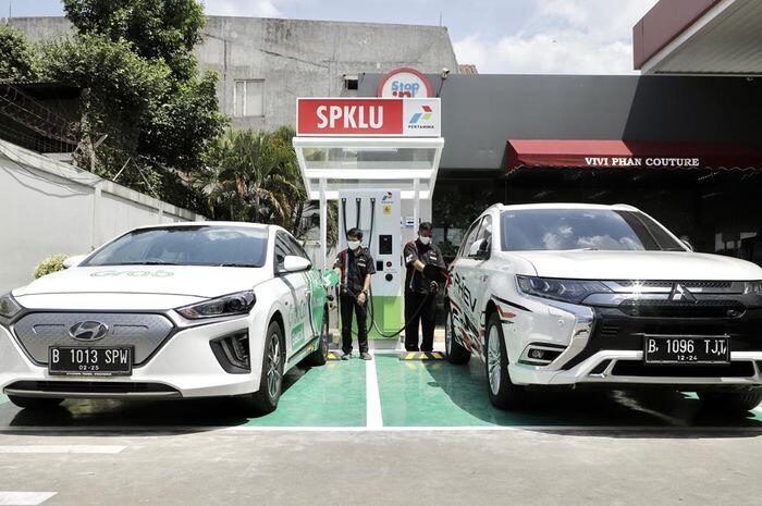 Bensin Digantikan Dengan Listrik? Kalau Bisa Lebih Hemat, Kenapa Tidak?