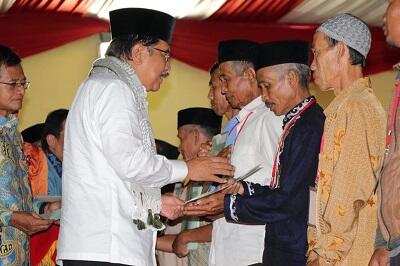 Setelah Menteri Tinggalkan Acara, Sertifikat Tanah dari Jokowi Ditarik Lagi oleh BPN