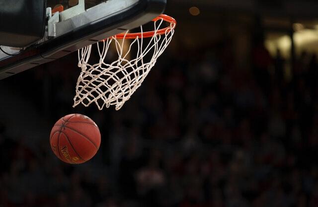 LA Lakers menang atas Chicago Bulls, A. Davis sumbang 37 angka