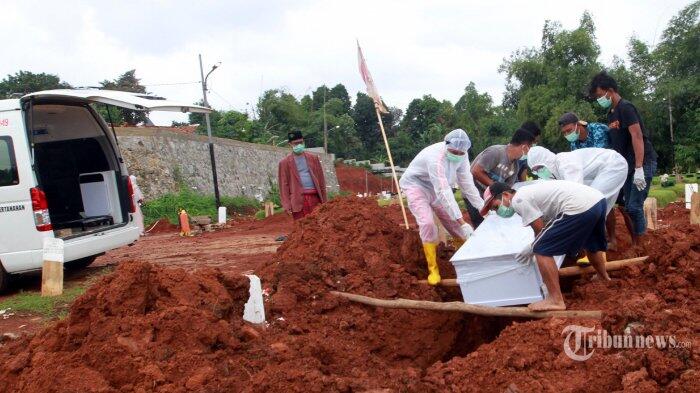 RS di Jabodetabek Mulai Kolaps, Banyak Pasien Corona Tak Bisa Ditampung karena Penuh